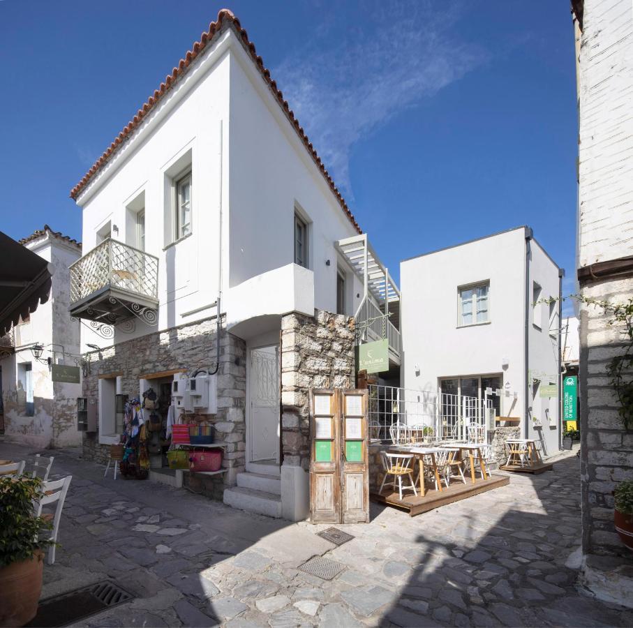 L Anima Boutique Suites Skiathos Town Bagian luar foto